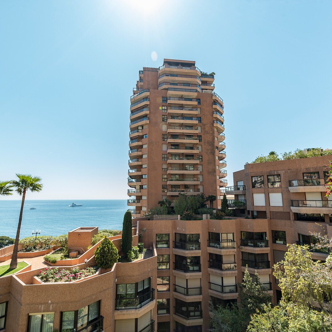 Ufficio completamente attrezzato con 2 stanze - 4 persone - Appartamenti da affittare a MonteCarlo