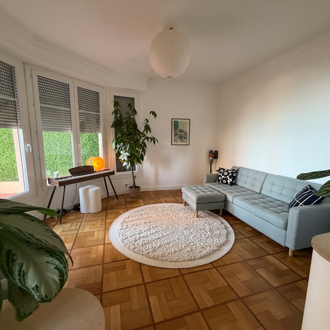 Appartamento a 3 stanze completamente ristrutturato - Interni ordinati con vista sul mare - Appartamenti da affittare a MonteCarlo