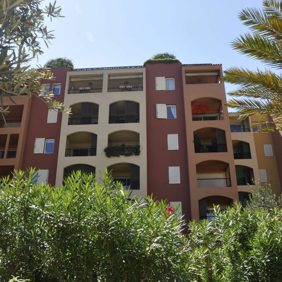 TITIEN - Appartamenti da affittare a MonteCarlo