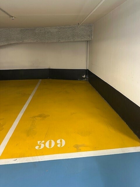 PARCHEGGIO REGINA IN AFFITTO