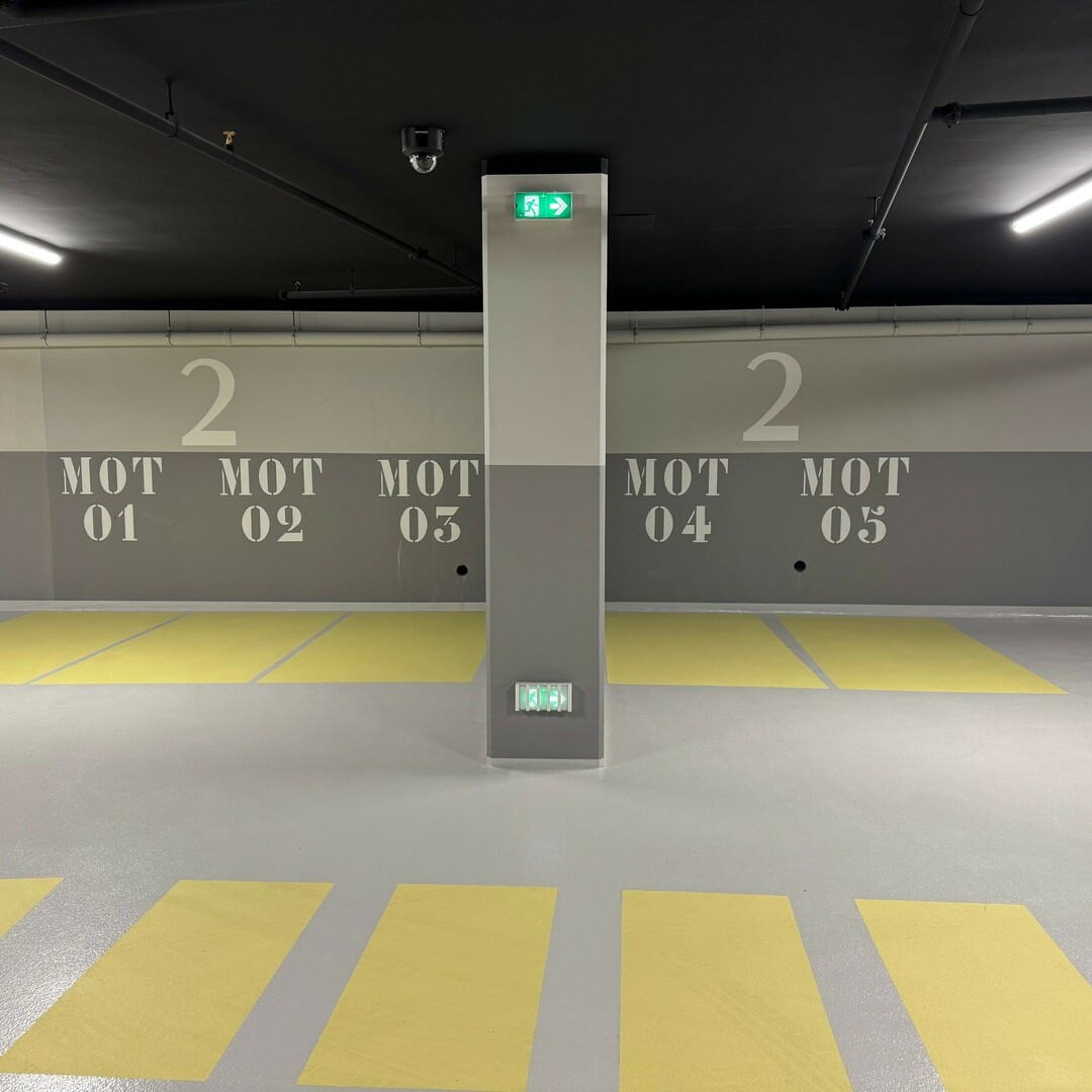 Esclusiva - Posti moto in affitto in residence nuovo con portineria