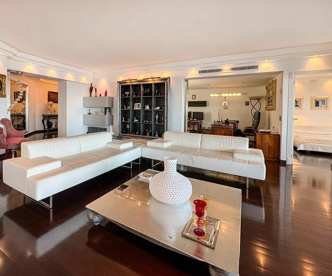 PARC SAINT ROMAN - APPARTAMENTO FAMILIARE 4/5 STANZE