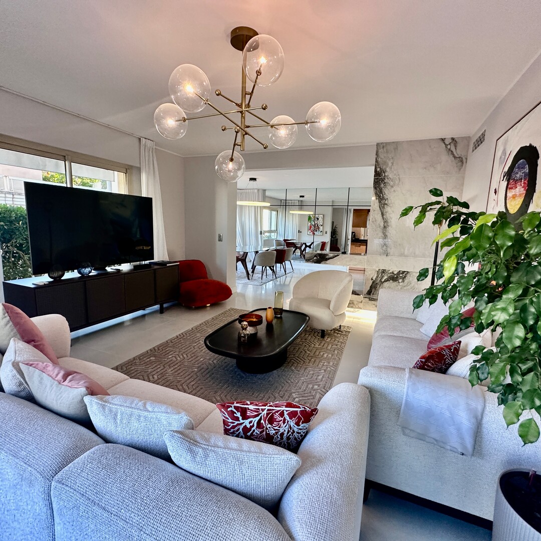 LA ROUSSE | ROCAZUR | 5 STANZE