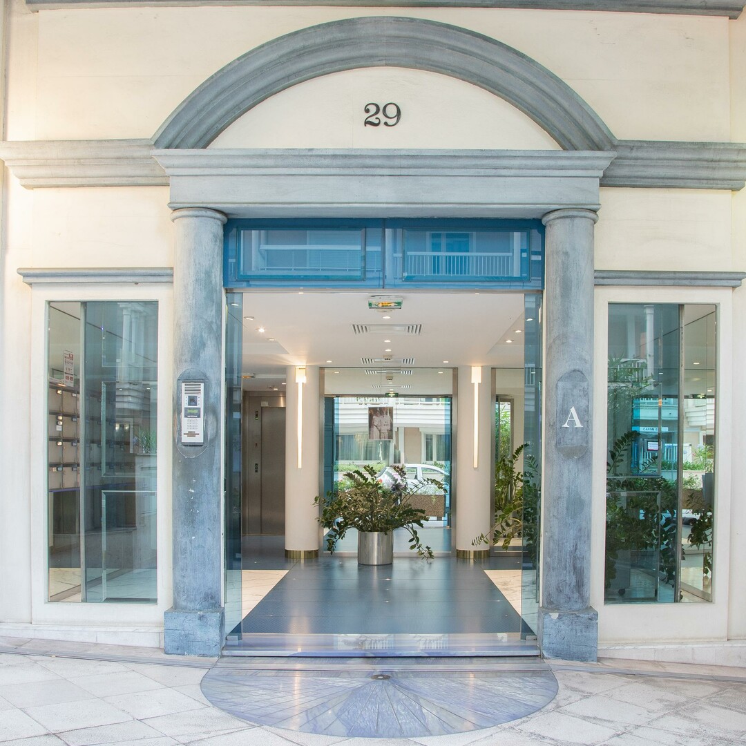 Grande ufficio - 5 aree di lavoro