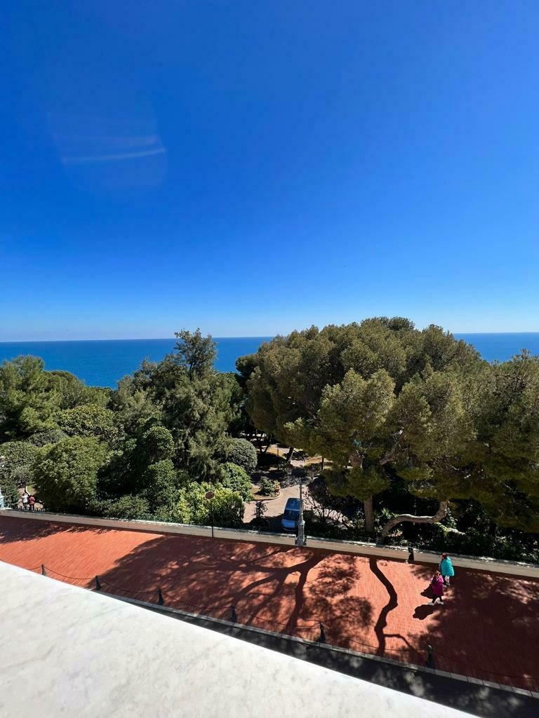 RARO DUPLEX VISTA MARE