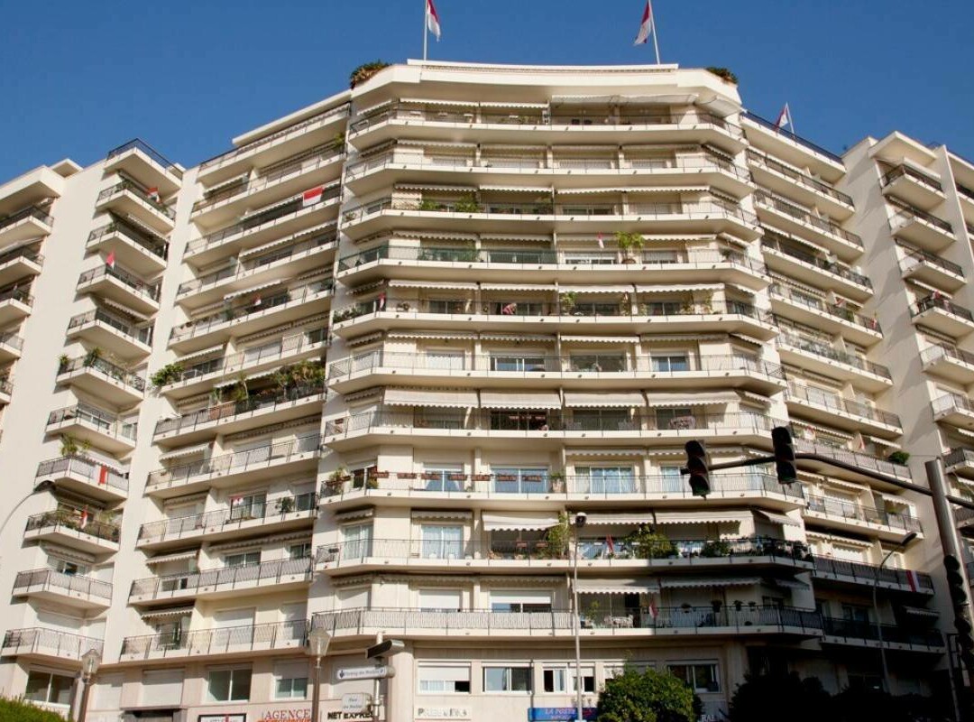 STUDIO - PLACE DES MOULINS
