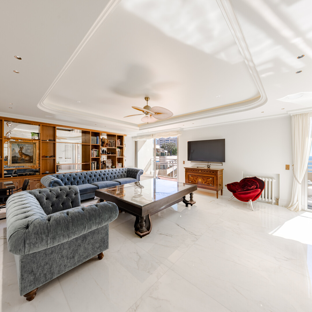 APPARTAMENTO DI 3 STANZE RISTRUTTURATO CON VISTA MARE