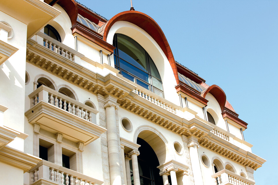 INCREDIBILE DUPLEX NEL CENTRO DI MONACO