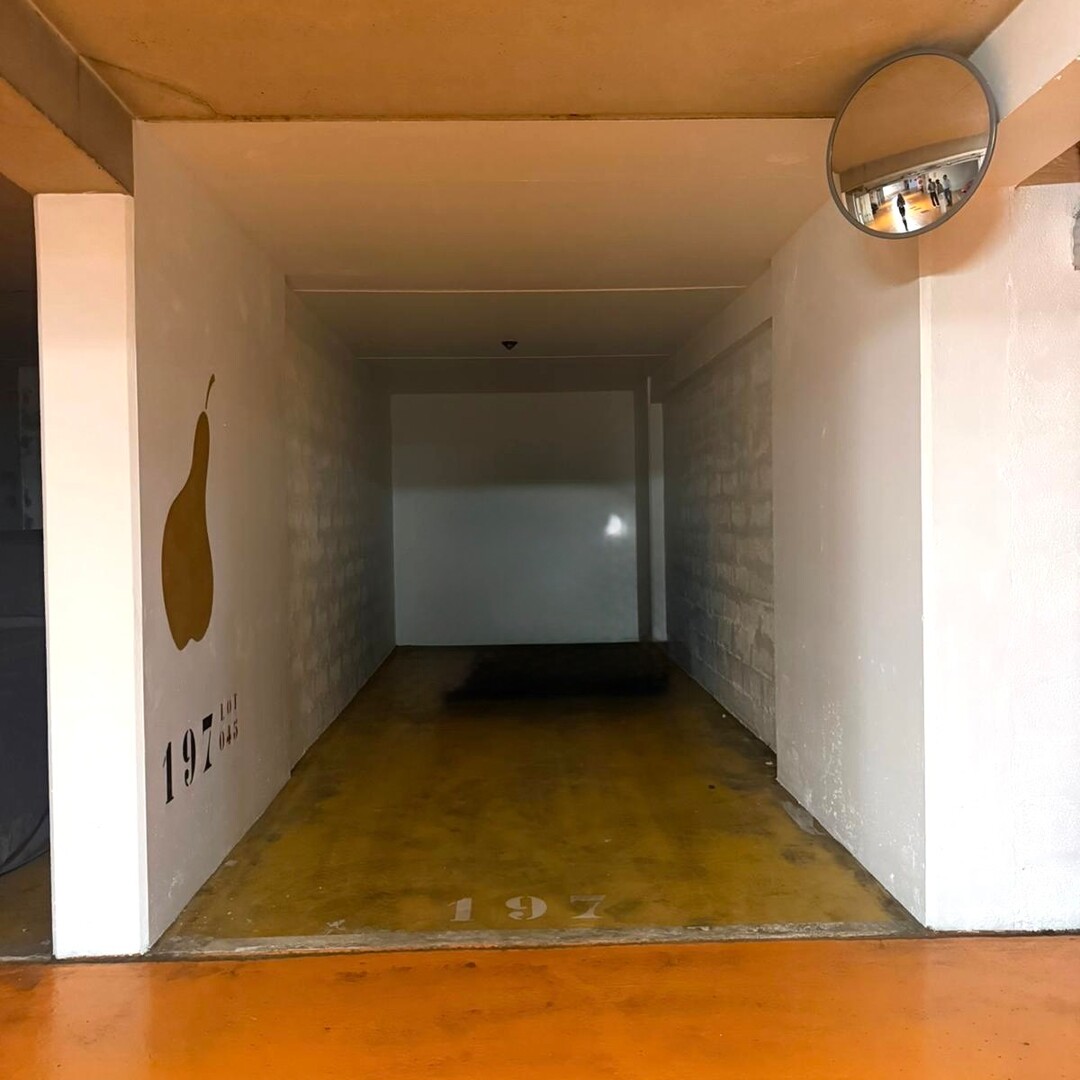 Parcheggio a Carré d'Or
